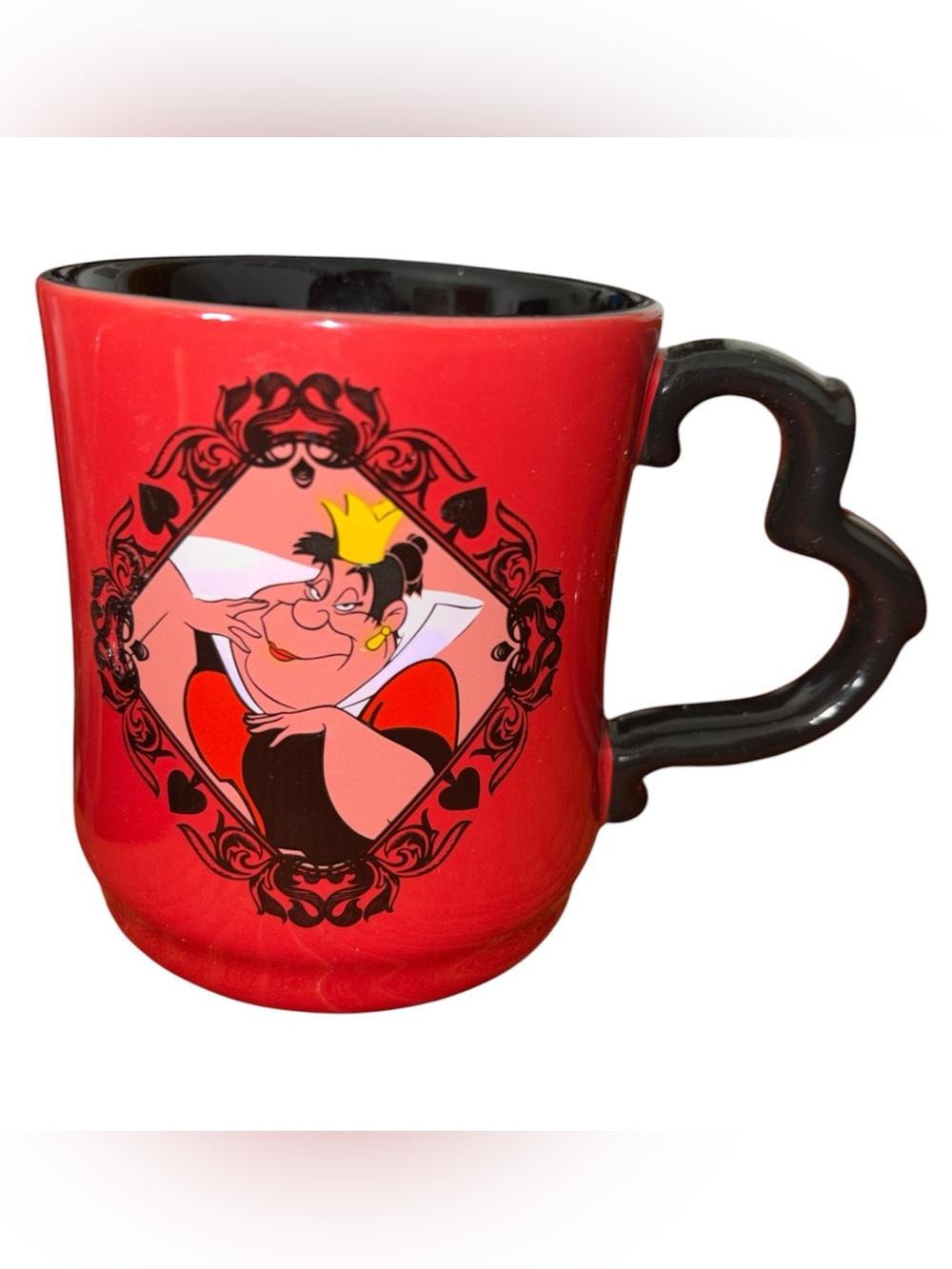 Disney Alice In Wonderland Queen of Hearts Ceramic Tea Mug 11oz